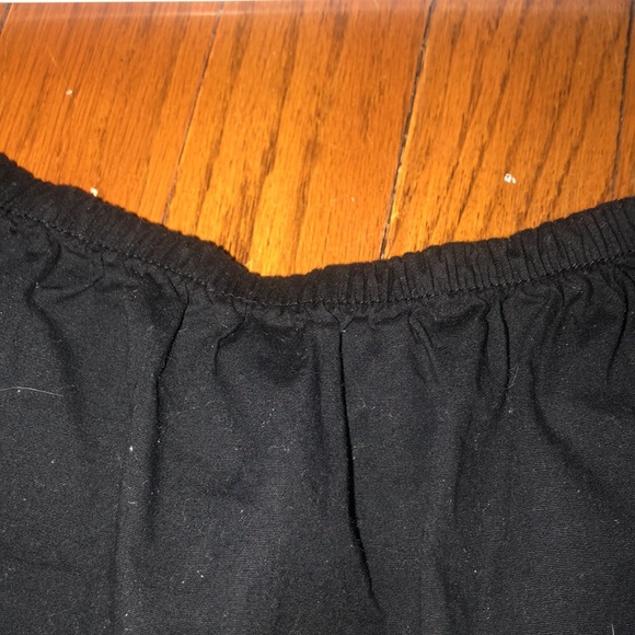 Black off the shoulder top - Picture 4 of 4